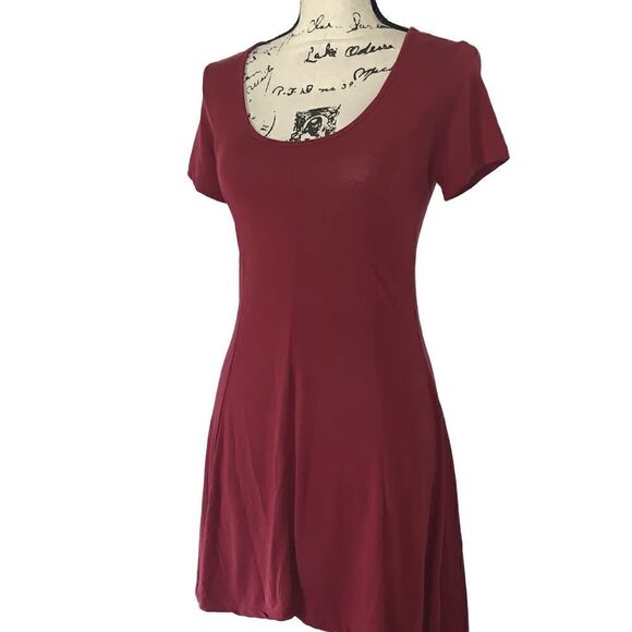 MIAMI maroon fitted flare dress XS - Picture 1 of 8
